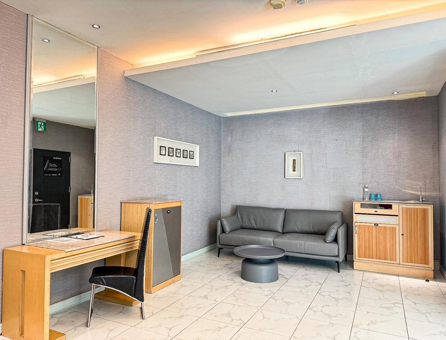 All-Ur Boutique Motel -Chia Yi Branch Kota Chiayi Bagian luar foto