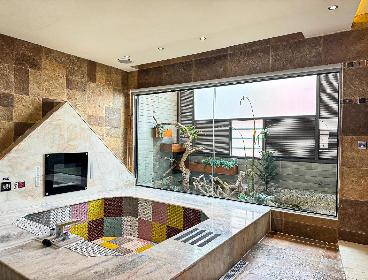 All-Ur Boutique Motel -Chia Yi Branch Kota Chiayi Bagian luar foto