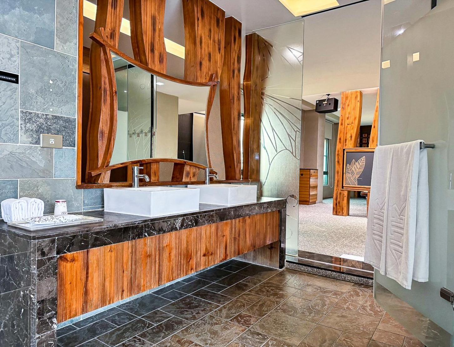 All-Ur Boutique Motel -Chia Yi Branch Kota Chiayi Bagian luar foto