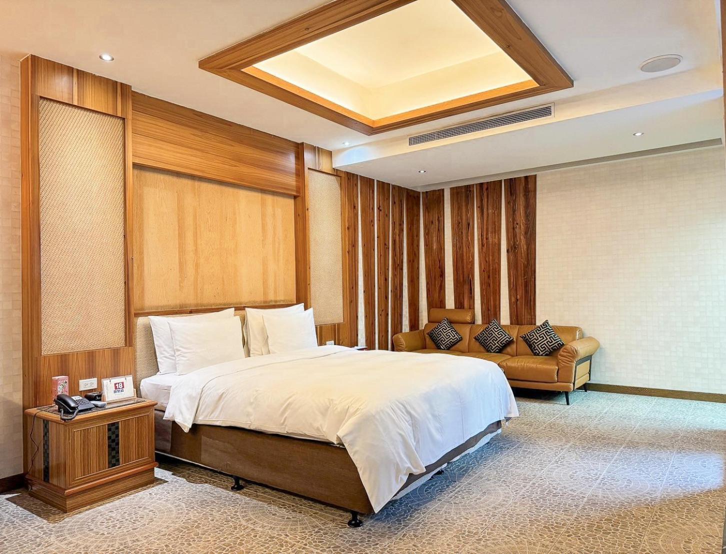 All-Ur Boutique Motel -Chia Yi Branch Kota Chiayi Bagian luar foto