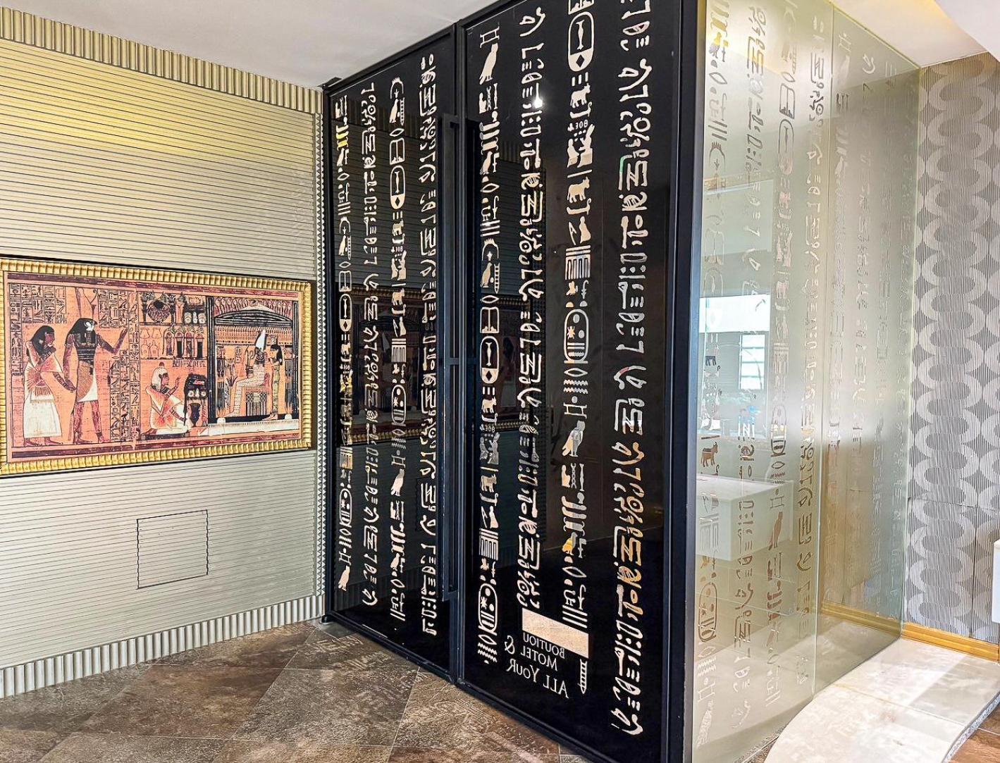 All-Ur Boutique Motel -Chia Yi Branch Kota Chiayi Bagian luar foto